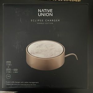 Native Union eclipse charger marble edition.